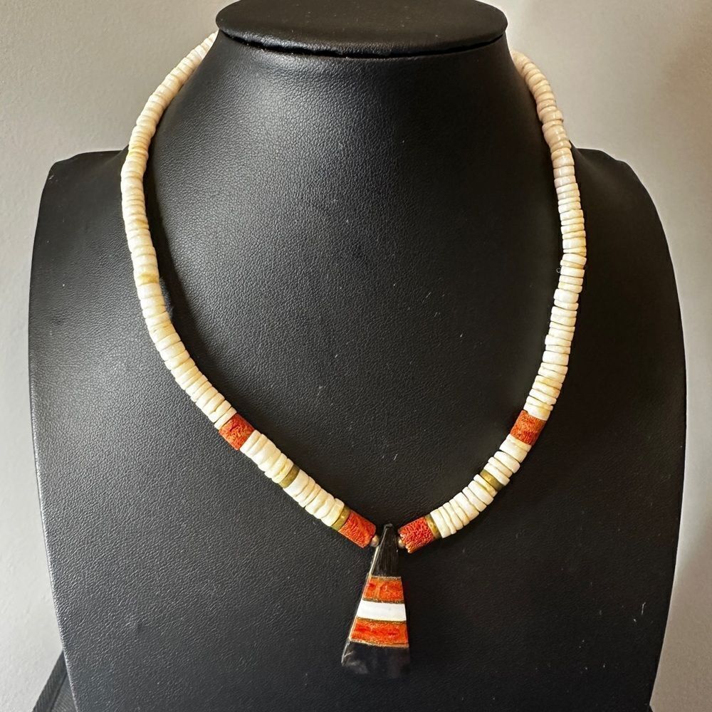 Vintage Heishi Puka Necklace with red coral and shell, 16" necklace! - Picture 4 of 12